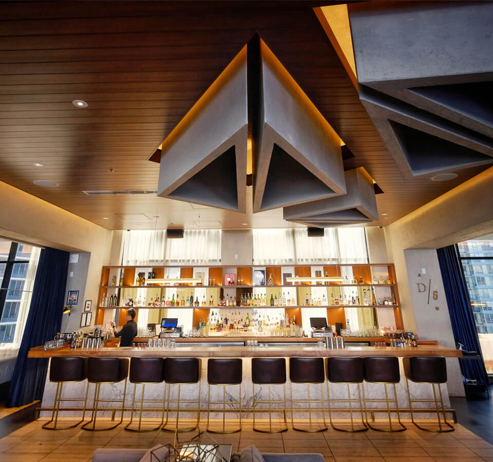 Restaurants & Hotels